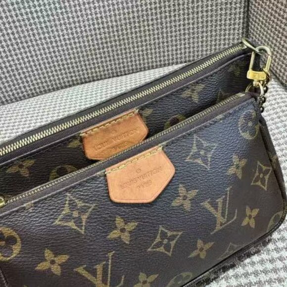 LOUIS VUITTON bag - Picture 2 of 8